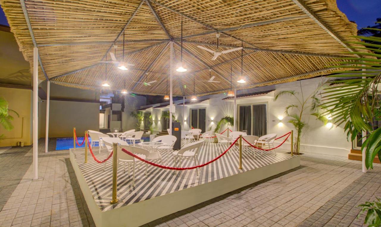 Hotel Treebo Code Red Morjim Esterno foto